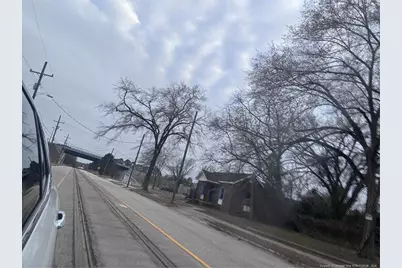 447 Hillsboro Street, Fayetteville, NC 28301 - Photo 4