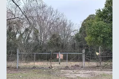 447 Hillsboro Street, Fayetteville, NC 28301 - Photo 6