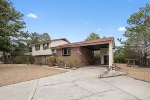 5828 Fairway Dr, Hope Mills, NC 28348 - Photo 6