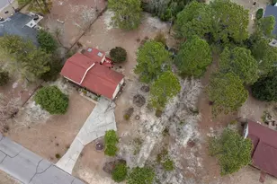 5828 Fairway Dr, Hope Mills, NC 28348 - Photo 4