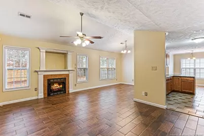 5608 Thackeray Drive, Fayetteville, NC 28306 - Photo 10