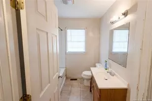 107 E Thigpen Rd, Conetoe, NC 27819 - Photo 8