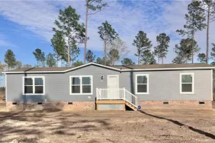 1452 Mercer Mill Rd, Lumberton, NC 28358 - Photo 1