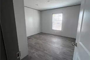 1452 Mercer Mill Rd, Lumberton, NC 28358 - Photo 12