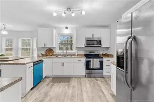 5587 Ashgrove Dr, Fayetteville, NC 28311 - Photo 4