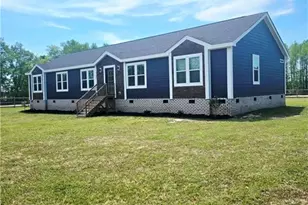 9109 Chicken Foot Rd, Saint Pauls, NC 28384 - Photo 6