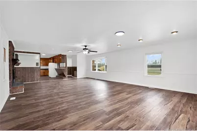 8161 E 130 Highway, Maxton, NC 28364 - Photo 8