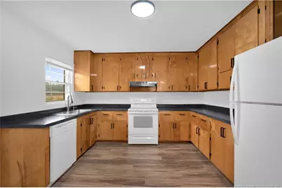 8161 E 130 Highway, Maxton, NC 28364 - Photo 12