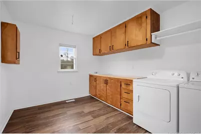 8161 E 130 Highway, Maxton, NC 28364 - Photo 16