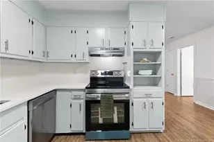 1005 Arberdale Dr, Fayetteville, NC 28304 - Photo 10