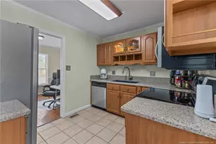 2486 Lakeheath Ct, Fayetteville, NC 28306 - Photo 10