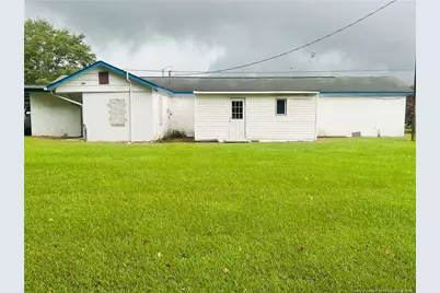 528 N 5th Street, Saint Pauls, NC 28384 - Photo 6