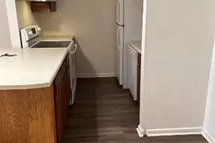 1122 Southwood Dr, Fayetteville, NC 28304 - Photo 4