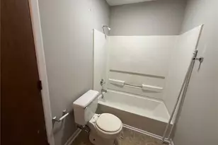 6788 Willowbrook Dr, Fayetteville, NC 28314 - Photo 18