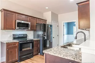 101 Lightwater Ct Ct, Aberdeen, NC 28315 - Photo 10