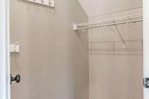 101 Lightwater Ct Ct, Aberdeen, NC 28315 - Photo 6