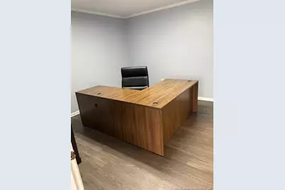 302 E 2nd Street E, Lumberton, NC 28358 - Photo 8