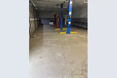 302 E 2nd Street E, Lumberton, NC 28358 - Photo 10