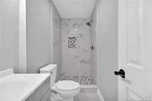 144 Bremer St, Fayetteville, NC 28303 - Photo 16