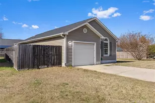 6785 Winchester St, Fayetteville, NC 28314 - Photo 32