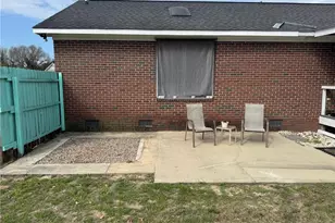 346 Grape Arbor Dr, Fayetteville, NC 28312 - Photo 24