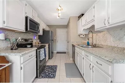 3025 Rosemeade Drive, Fayetteville, NC 28306 - Photo 10