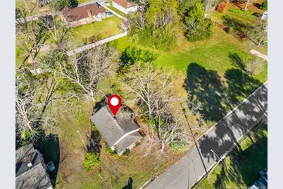 38 Leggett Street, Lumberton, NC 28358 - Photo 2