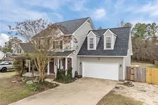 339 Somerset Dr, Raeford, NC 28376 - Photo 2