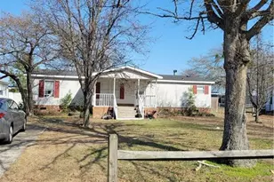 3335 State St, Fayetteville, NC 28306 - Photo 2