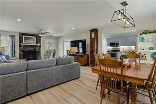 2491 Lakeheath Ct, Fayetteville, NC 28306 - Photo 6