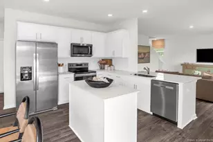 397 Hartfield Ave, Raeford, NC 28376 - Photo 12