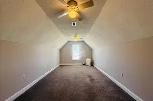 318 Hawthorne Dr, Raeford, NC 28376 - Photo 20