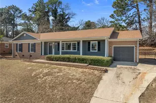 5638 McDougal Dr, Fayetteville, NC 28304 - Photo 2