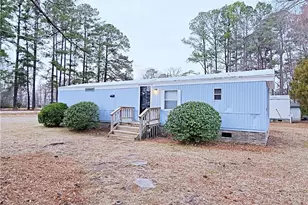 826 Rembrandt Dr, Fayetteville, NC 28314 - Photo 1