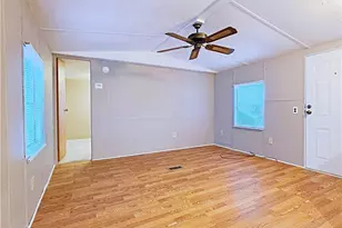 826 Rembrandt Dr, Fayetteville, NC 28314 - Photo 4