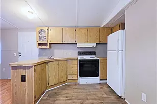 826 Rembrandt Dr, Fayetteville, NC 28314 - Photo 8