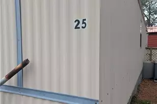 25 Plum Nellie Rd, Bladenboro, NC 28320 - Photo 2