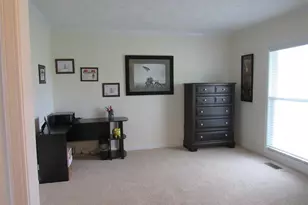 211 Stoney Creek Dr, Sanford, NC 27332 - Photo 4