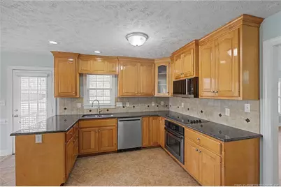 2271 Solomons Pass, Hope Mills, NC 28348 - Photo 12