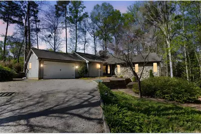 726 Piccadilly Court, Sanford, NC 27332 - Photo 1