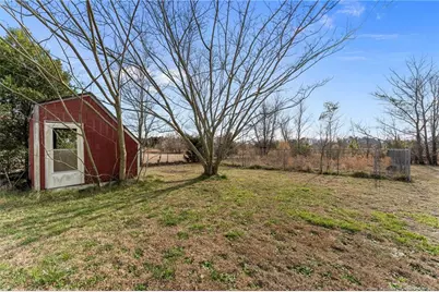 261 W Palmer Street, Raeford, NC 28376 - Photo 34