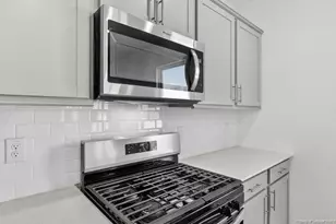 277 Maddox Dr, Aberdeen, NC 28315 - Photo 10