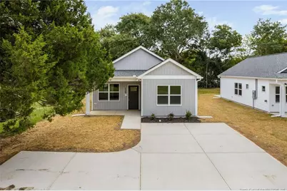 1130 N Fayetteville Avenue, Dunn, NC 28334 - Photo 1