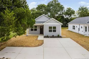 1130 N Fayetteville Ave, Dunn, NC 28334 - Photo 1