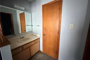 7011 Wright Ct, Fayetteville, NC 28314 - Photo 4