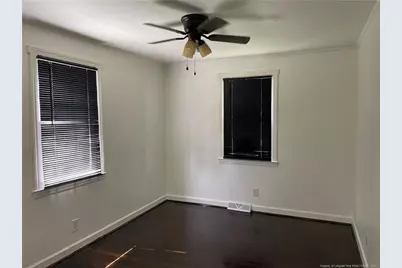 521 E Fifth Avenue, Raeford, NC 28376 - Photo 4