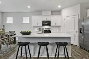 385 Hartfield Ave, Raeford, NC 28376 - Photo 8