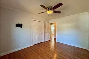 2723 Huntington Rd, Fayetteville, NC 28303 - Photo 20