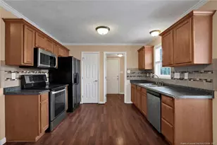 2460 Saltwood Dr, Fayetteville, NC 28306 - Photo 4