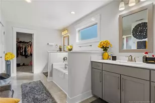 1427 Creekwood Rd, Hope Mills, NC 28348 - Photo 16